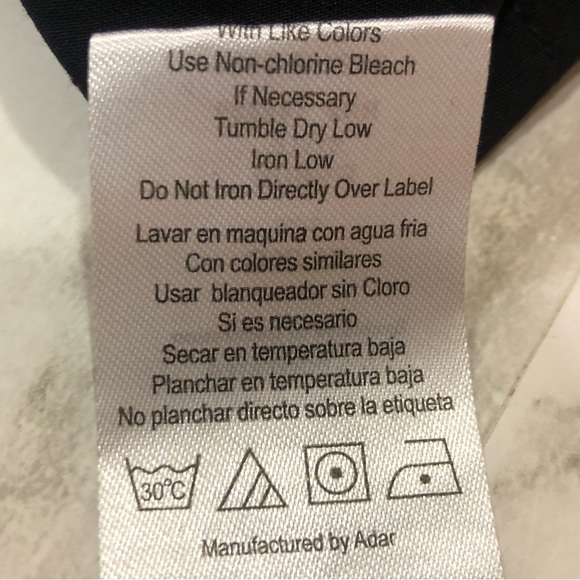 NWT New Adar Pro Sweetheart V-Neck Scrub Top, black color Size XL - Picture 16 of 16